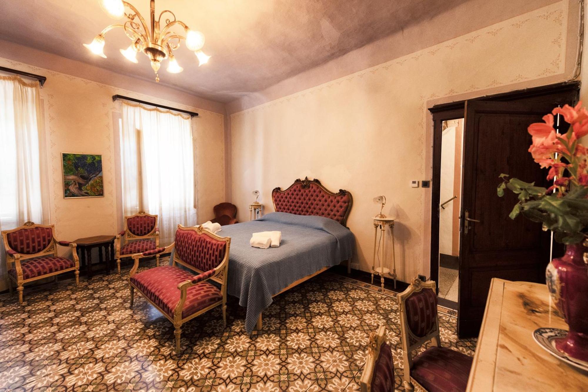 Bed and Breakfast Il Palazzo Del Cardinale Монтальчино Экстерьер фото