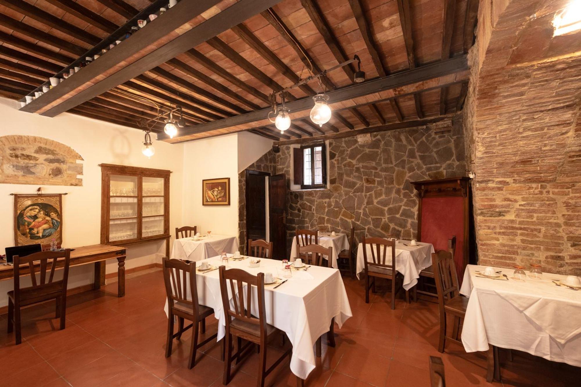 Bed and Breakfast Il Palazzo Del Cardinale Монтальчино Экстерьер фото