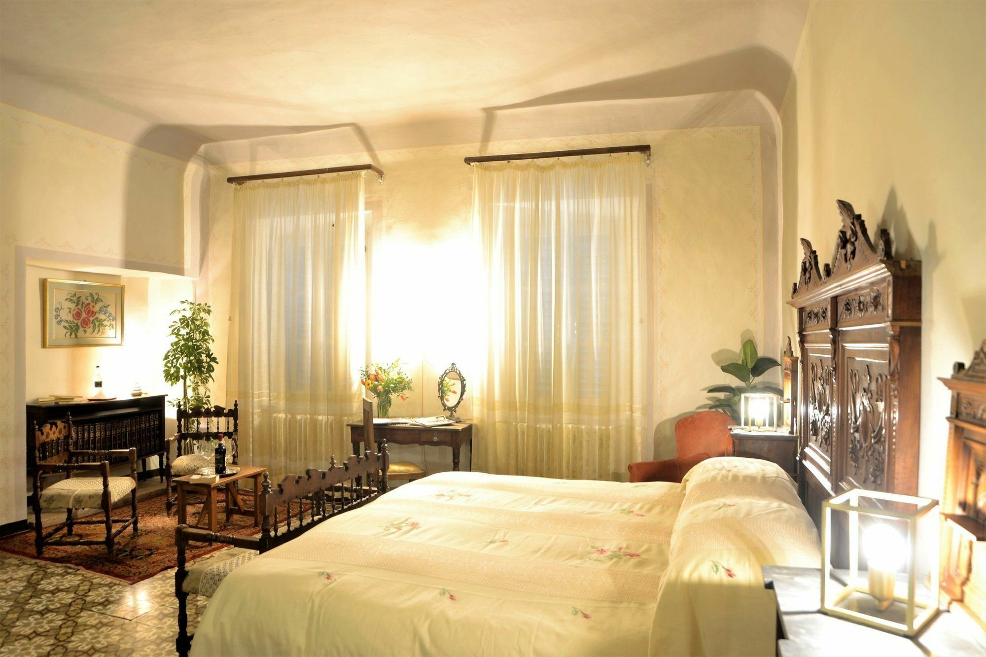 Bed and Breakfast Il Palazzo Del Cardinale Монтальчино Экстерьер фото