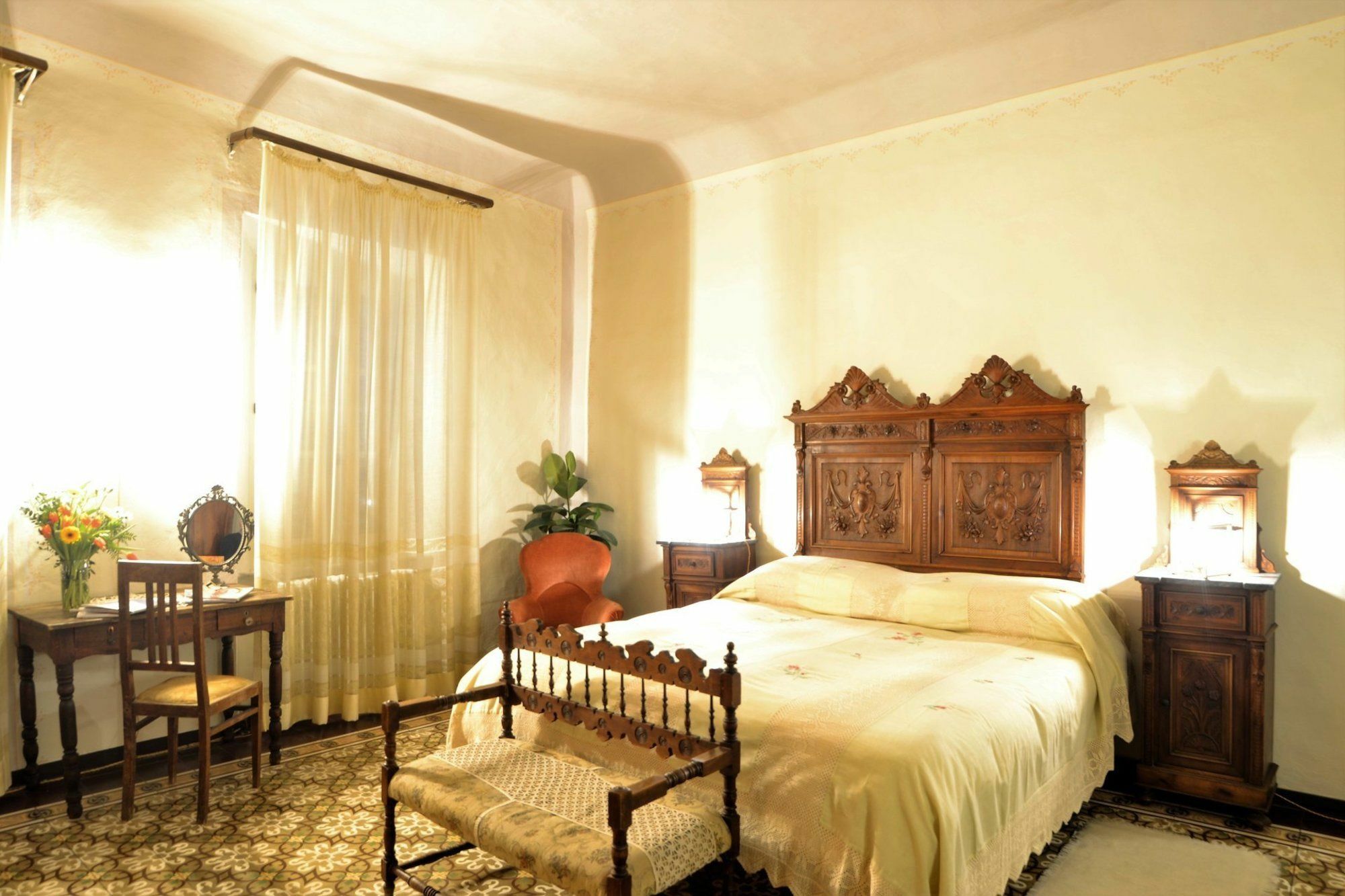 Bed and Breakfast Il Palazzo Del Cardinale Монтальчино Экстерьер фото